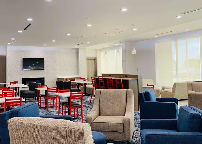 Red Oak Hotels