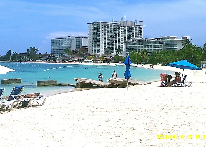 Ocho Rios Beach hotels