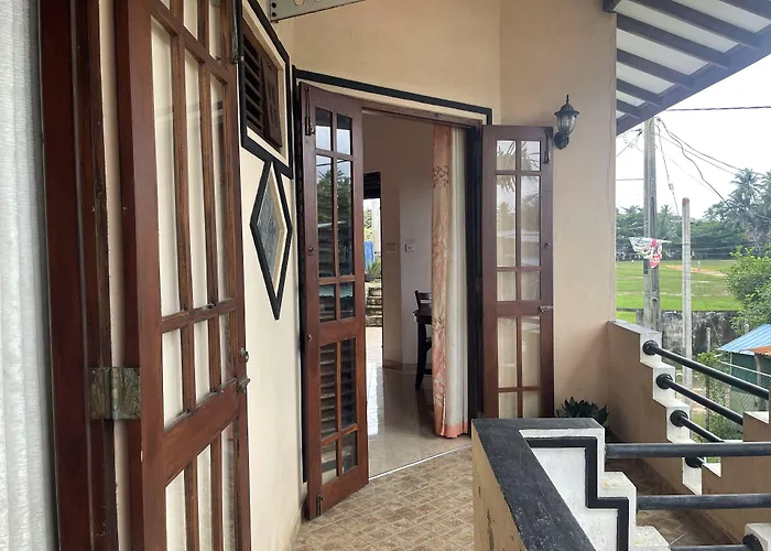 Hikkaduwa Hotels