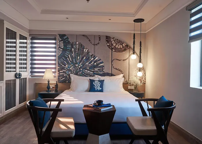 Sofiana My Khe Hotel & Spa - Rooftop Pool Bar- Free 01 Draught Beer And 20-Minute Spa Per Room