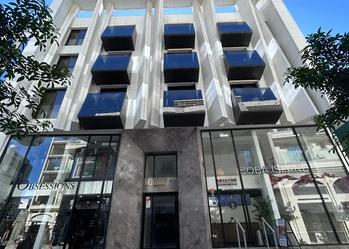 Raam Luxury Suites
