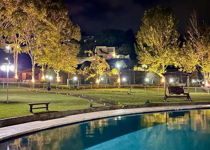 Hotéis de Miguel Pereira com jacuzzi