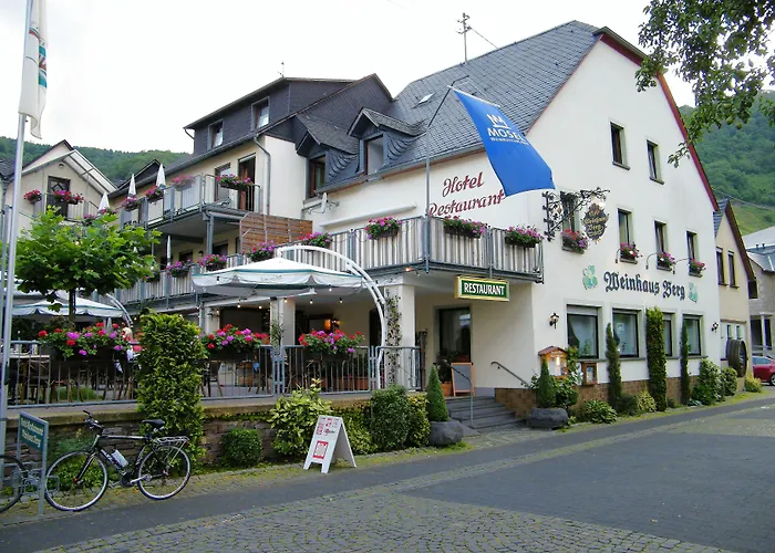 Hotels in Bremm