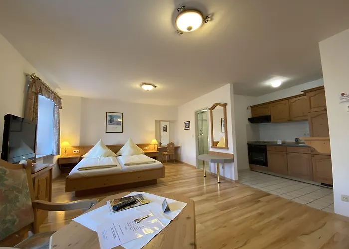 Hotels in Roding