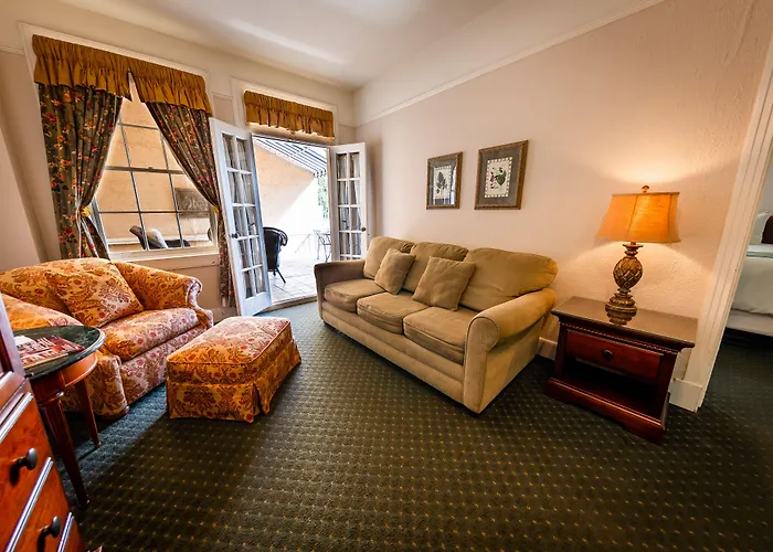 The Hotel Paisano