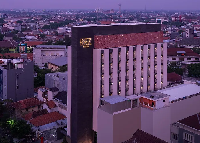 Semarang Hotels