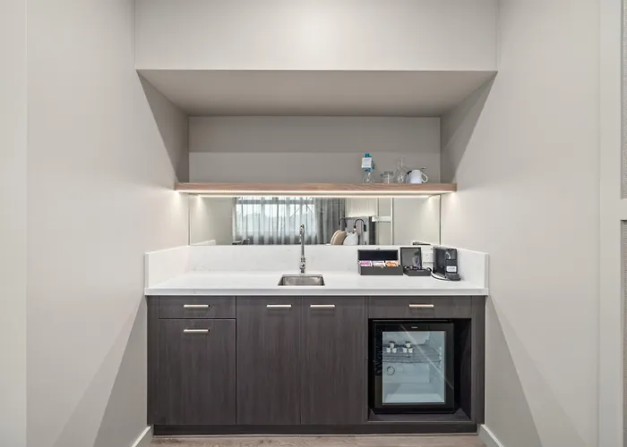Mercure Pakenham