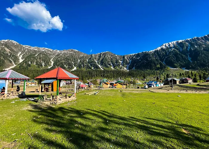 Dalhousie Hotels