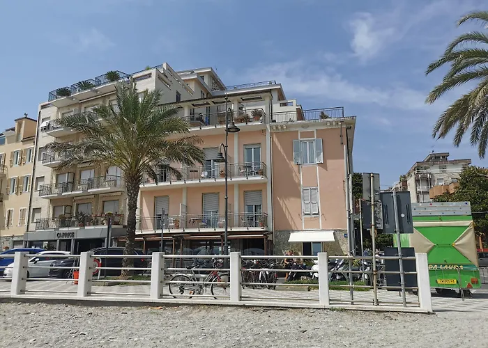 Albenga Hotels