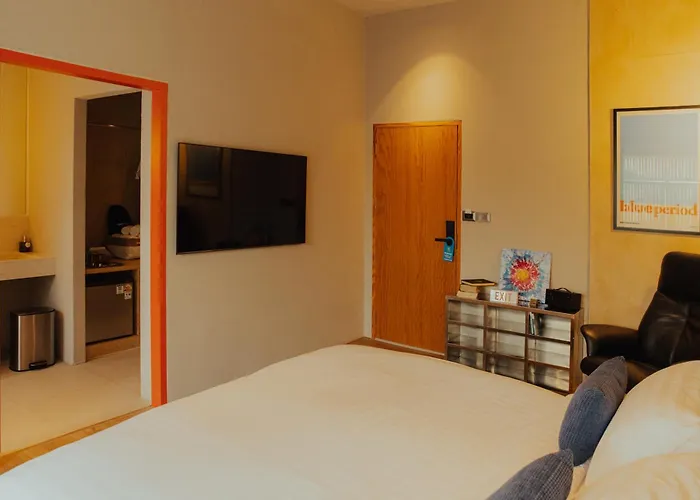 Ko Lan Hotels