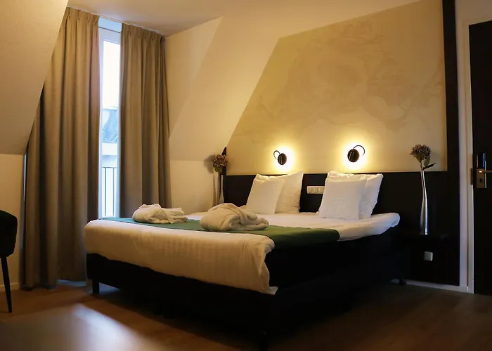 Nuenen Hotels