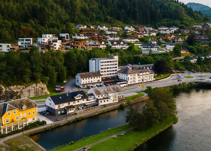 Hotels in Førde