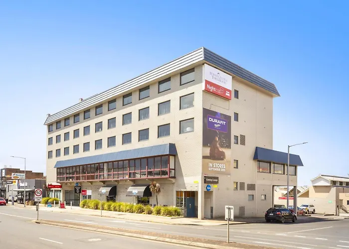 Burnie Central Townhouse Hotel