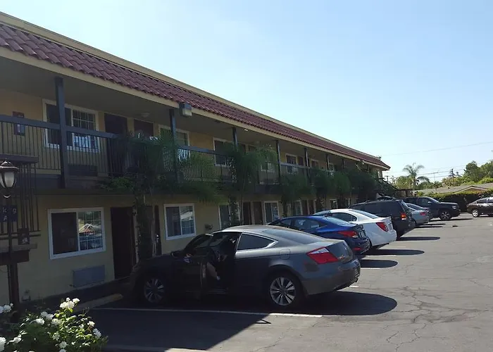 Hotel con jacuzzi a Anaheim