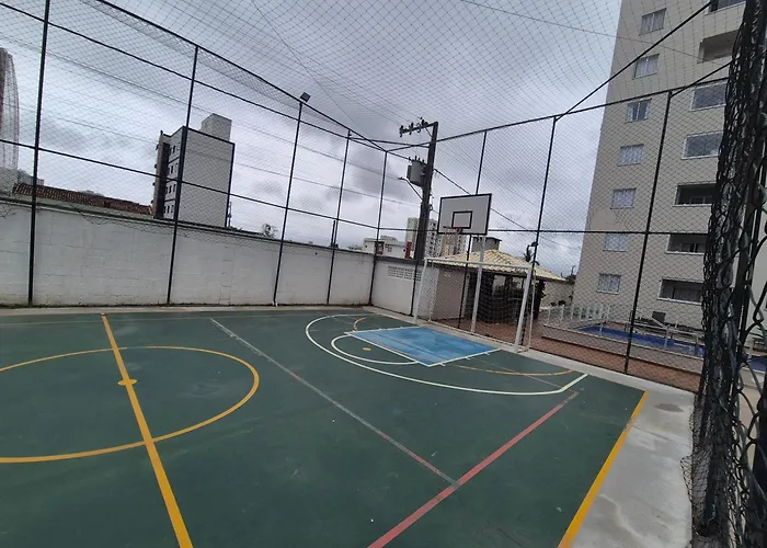Easy Club 308 Apto 2 quartos Ar condicionado Wi-Fi Netflix Prime piscina Elevador Churrasqueira Sacada 200 m da praia Ideal para Famílias e Amigos Reserve agora