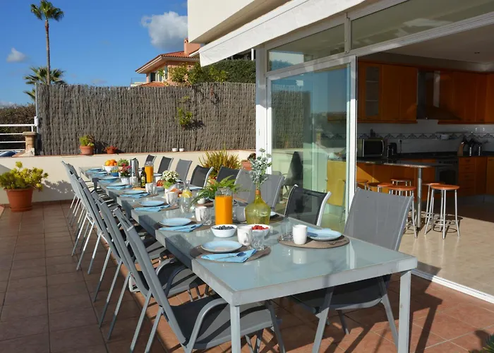 Villas con piscina privada en Sitges
