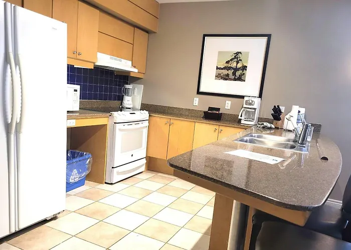 Oro-Medonte Hotels