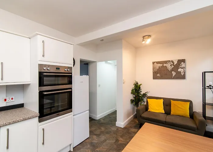 The Linden Leaf Rooms With Free Car Parking