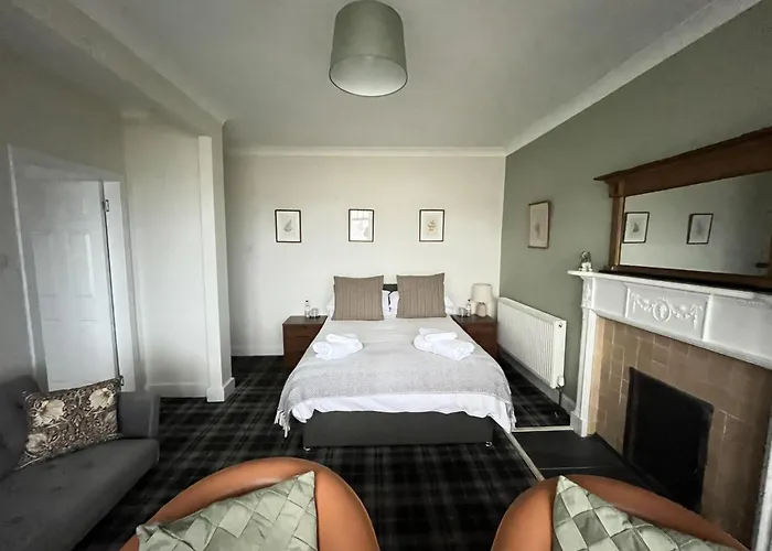Rhu Hotels