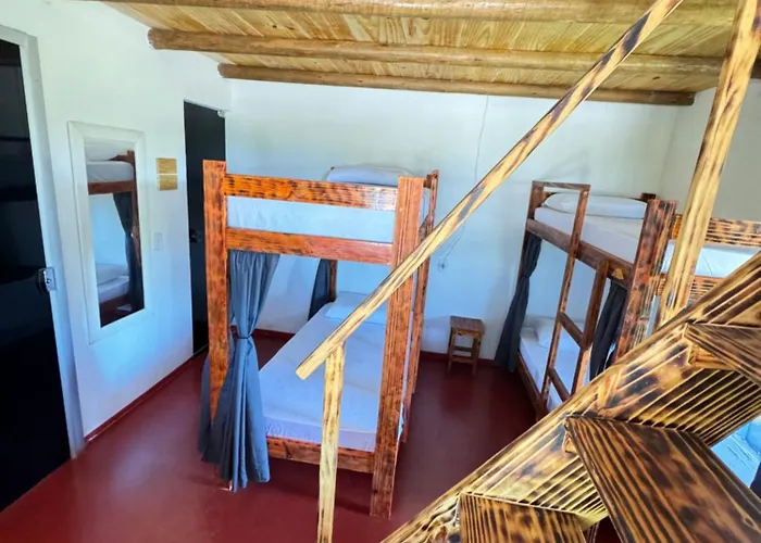 Hostel Caraivando