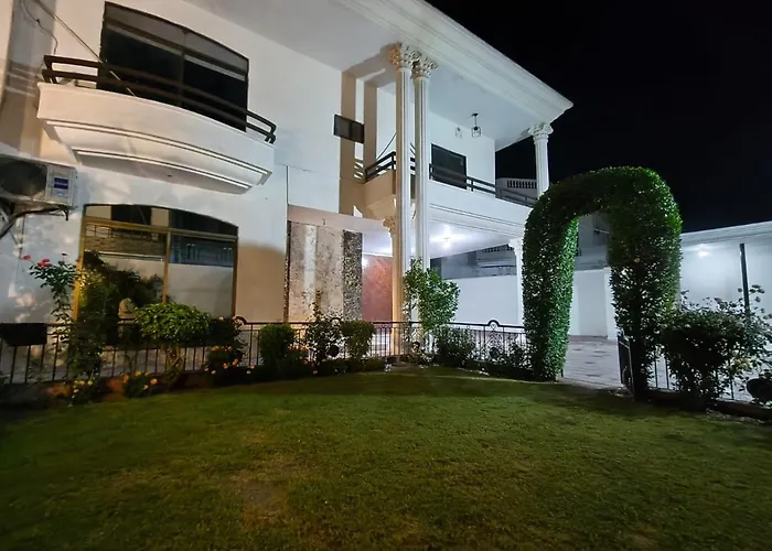 Hotel De Smart Multan
