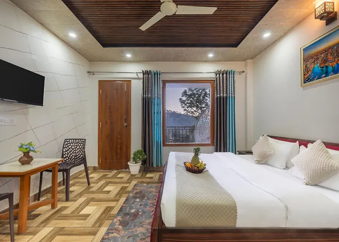 Kasauli Hotels