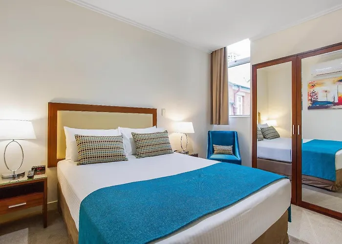 Parkhurst Hotels