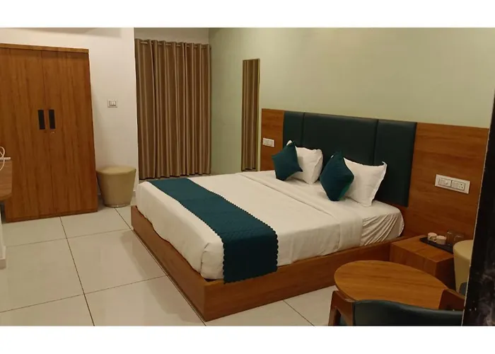 Royal Home Stay