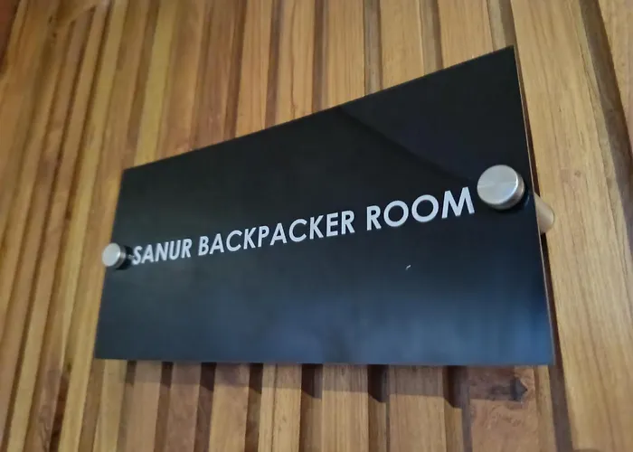 Denpasar Backpacker Room Bali
