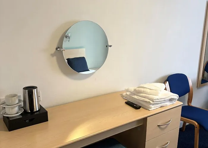Esher Hotels