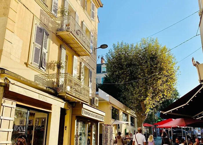 Balcony In Heart Of Old Antibes, Ac, View