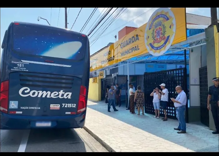 2 quadras da praia - Apto completo em São Vicente ideal para família e trabalho