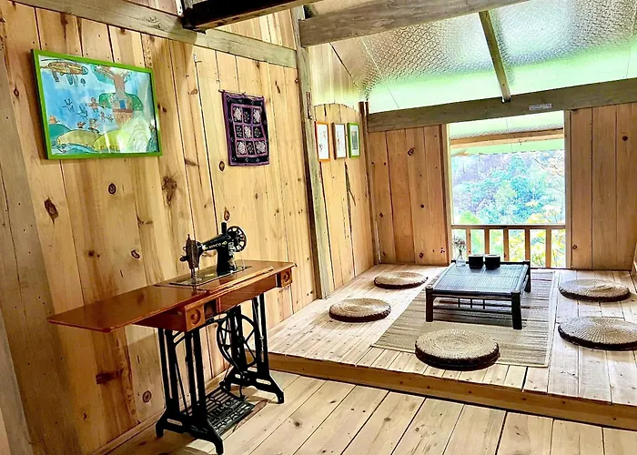 Nam Ly Retreat