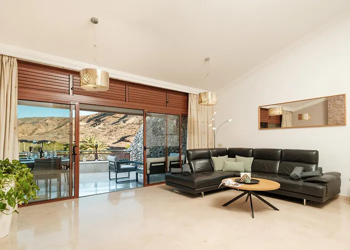 Villas avec piscine privée à Playa del Inglés
