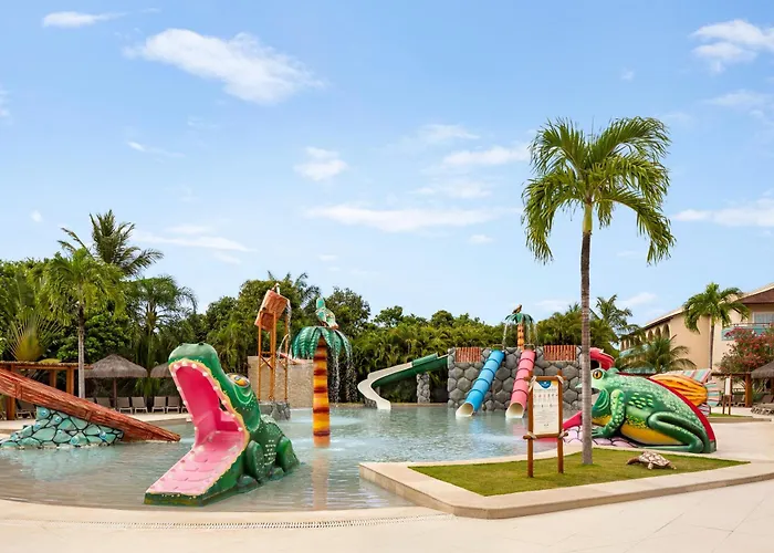 Family Selection At Grand Palladium Imbassai Resort & Spa