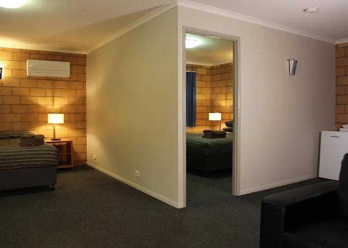 Moranbah Hotels