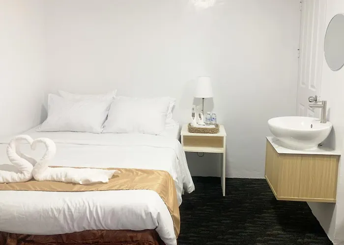 Hotel Adelina Balanga City Bataan