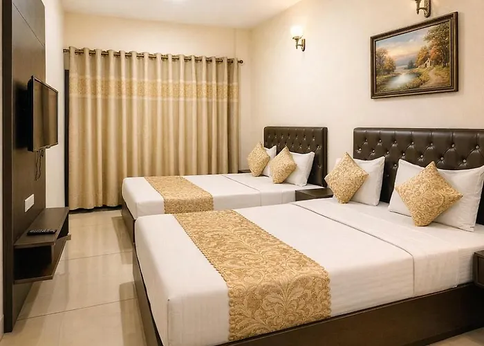 Jbs Comfort Residency Zirakpur Chandigarh # Couple Friendly # Parking # Lift #Travelers Choice