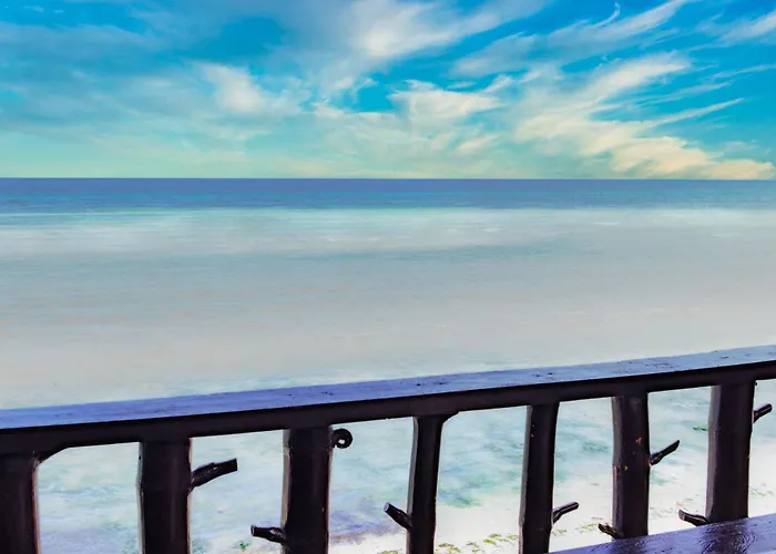 Anda De Boracay White Sand Resort
