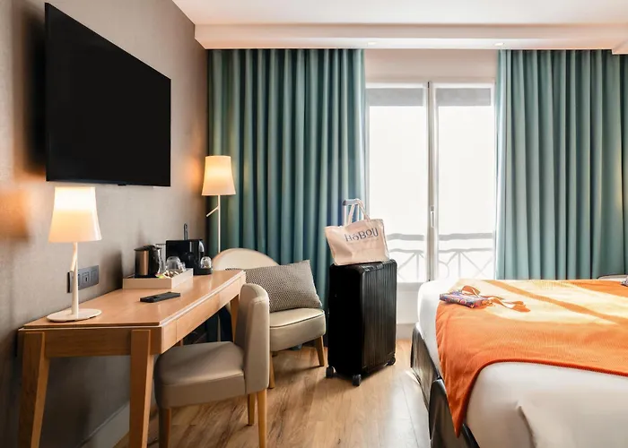 Boulogne-Billancourt Hotels