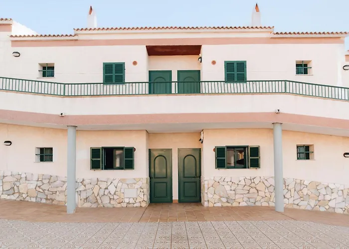 Hotels in Cala'N Blanes (Menorca)