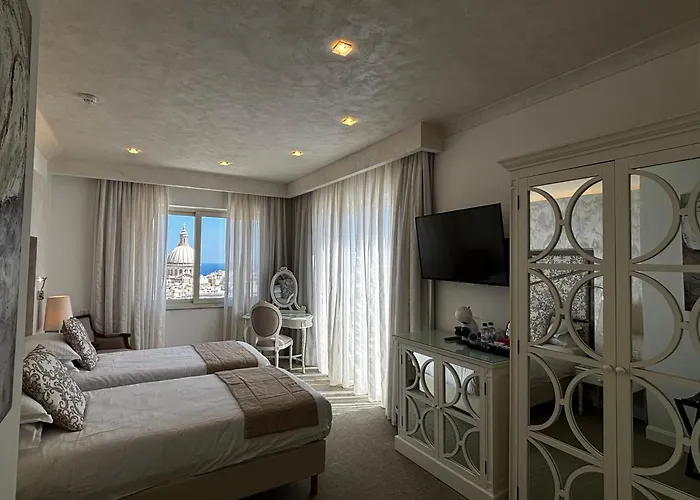 Hotels in Valletta