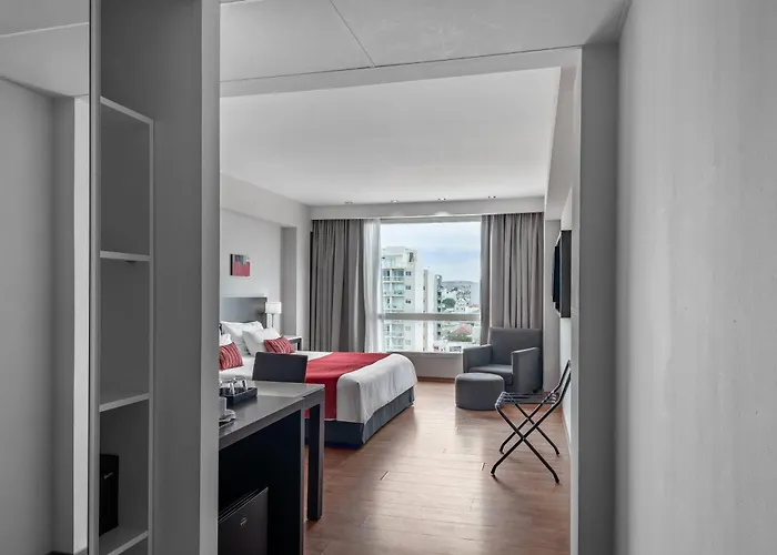 Dazzler By Wyndham Puerto Madryn