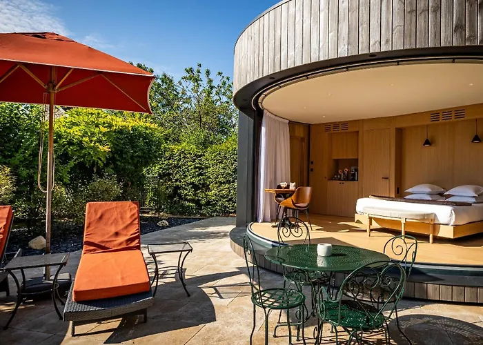 Courban Hotels