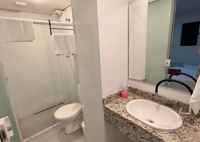 Hotéis perto de 