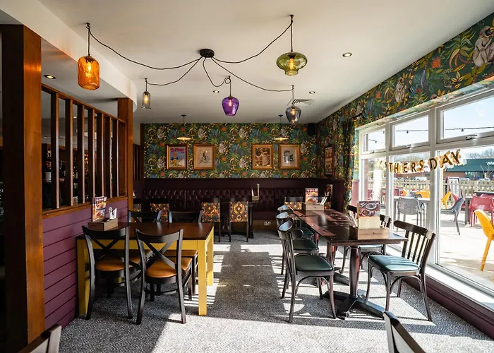 Clacton-on-Sea Hotels