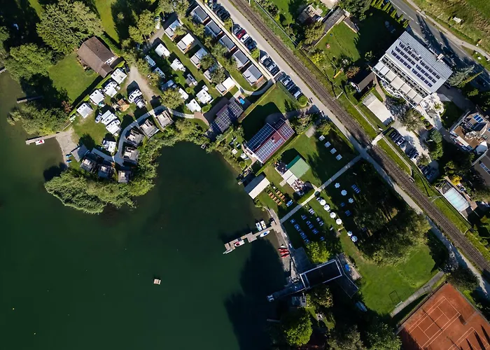 Hotels in Steindorf am Ossiacher See