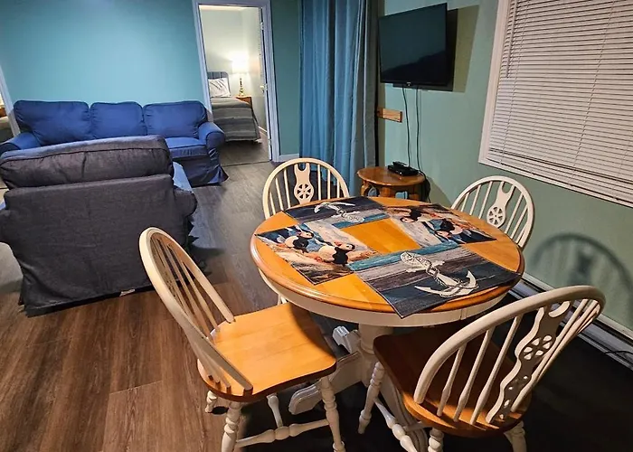 St Ann'S Motel & Cottage