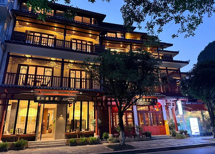Yangshuo Hotels