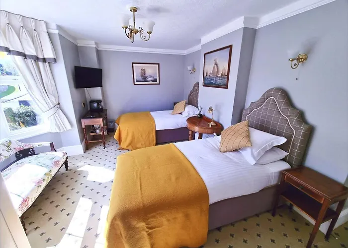 Cowes (Isle of Wight) Hotels